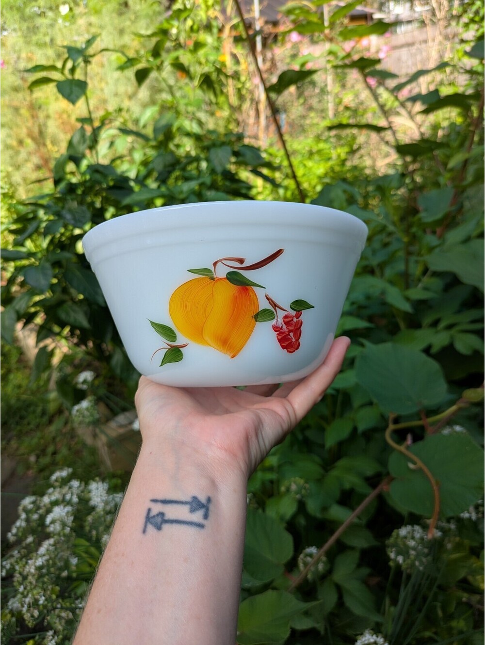 Vintage Painted Mixing Bowls, Set of 2, Federal Glass Oven Ware 7" & 8" diameter